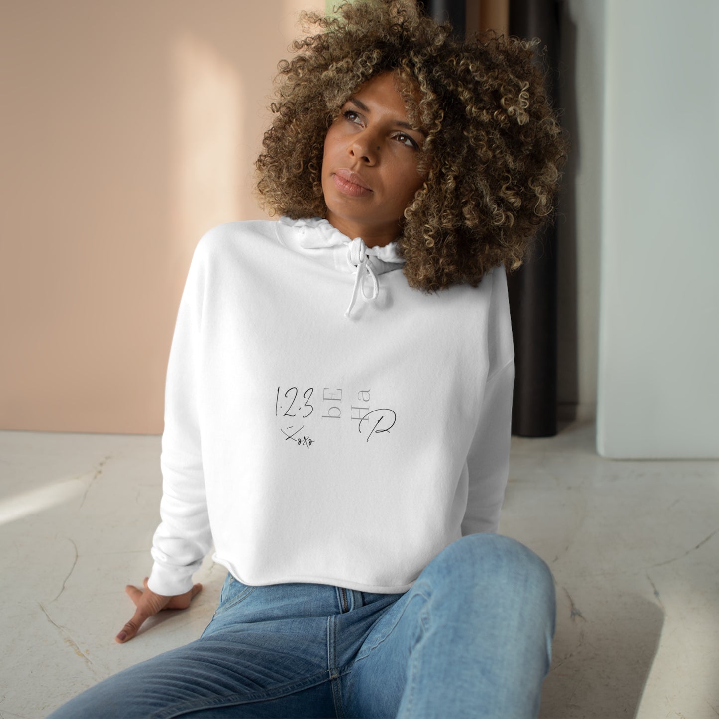 Sweat à capuche court - BeHaP LOVE
