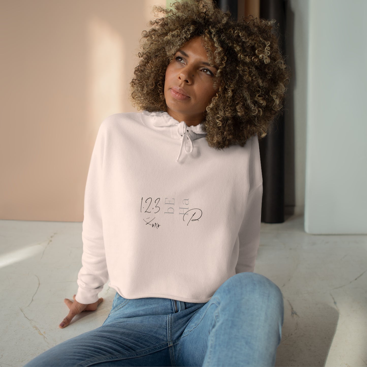Sweat à capuche court - BeHaP LOVE